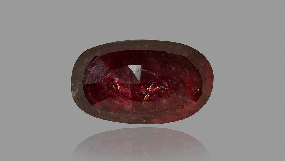 Mozambique Ruby (Manik) 4.66 Carats / 5.12 Ratti