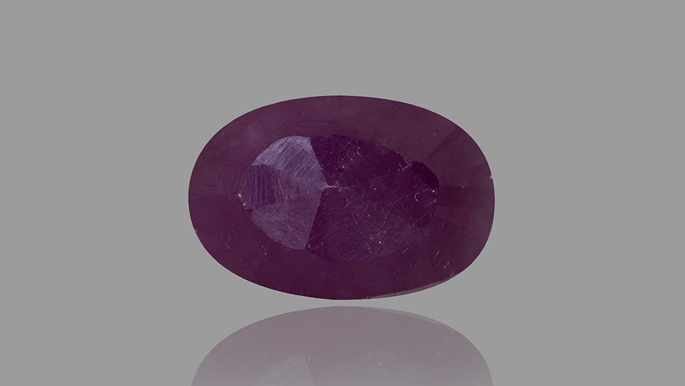 African Ruby (Manik) 7.57 Carats / 8.32 Ratti
