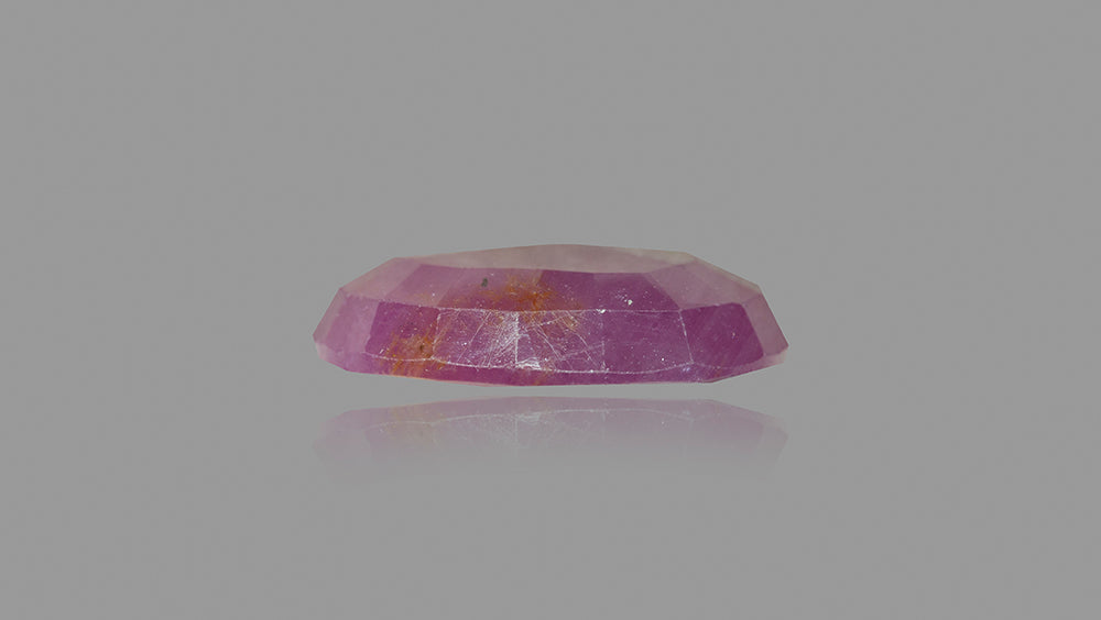 African Ruby (Manik) 9.62 Carats / 10.57 Ratti
