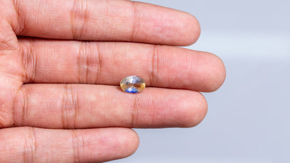 Natural Pitambari 3.33 Carats / 3.66 Ratti