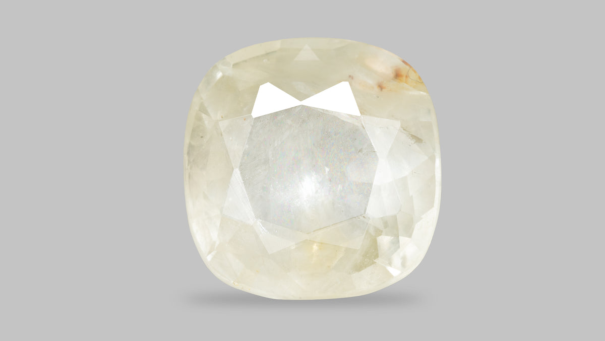 Natural Yellow Sapphire 8.28 Carats / 9.1 Ratti