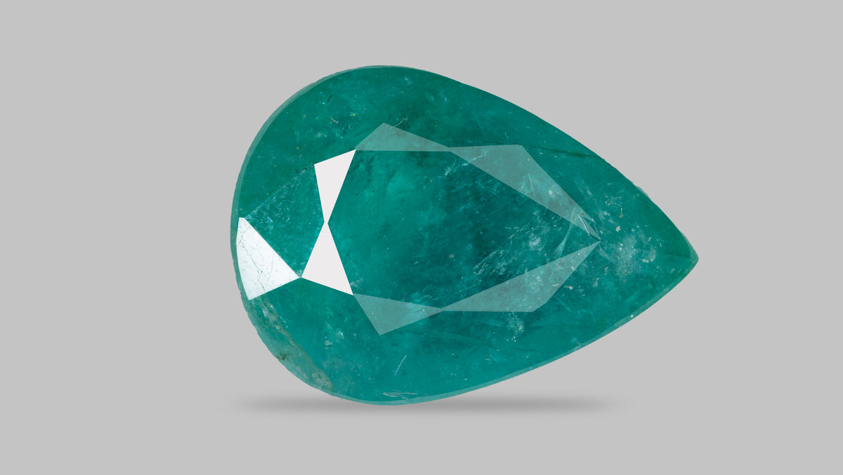 Minor Oil Zambian Emerald 12.43 Carats / 13.66 Ratti
