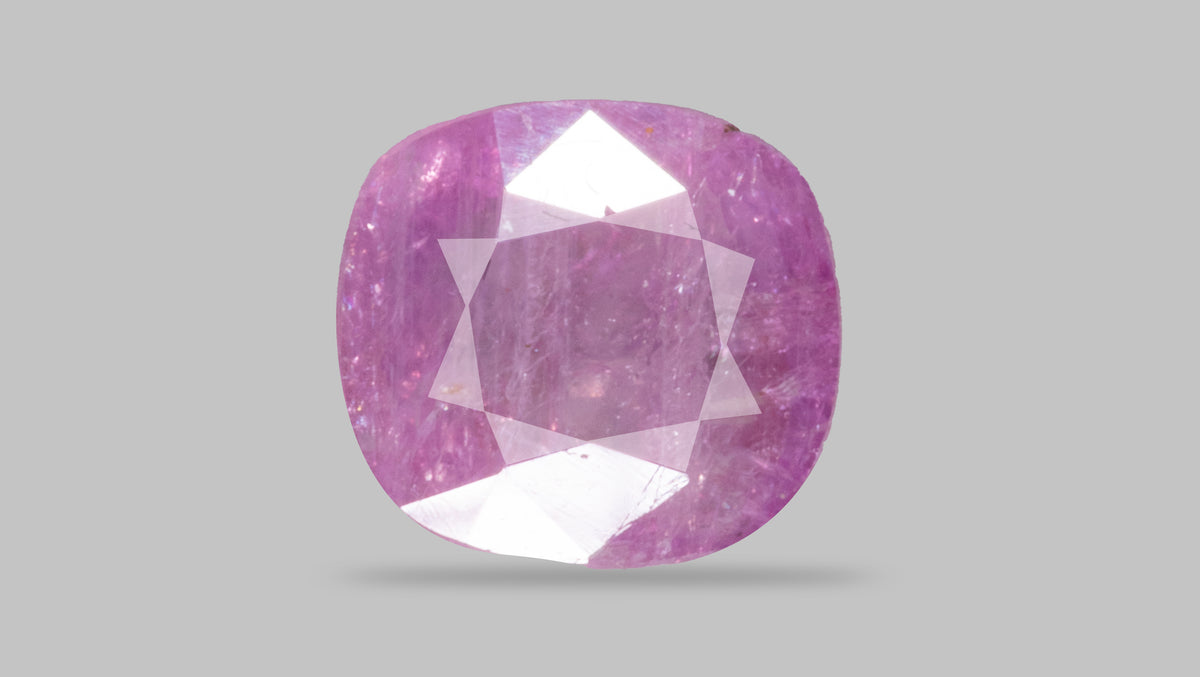 Natural Pink Sapphire 2.35 Carats / 2.58 Ratti