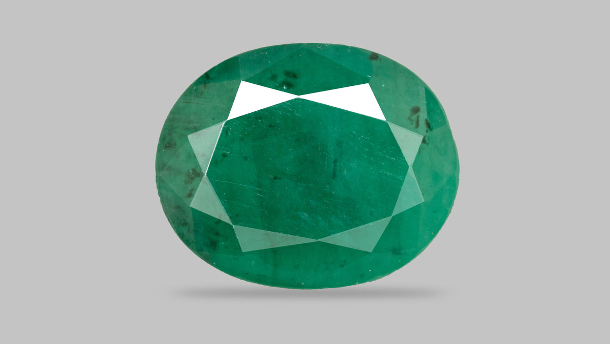 Zambian Emerald (Panna) 4.57 Carats / 5.02 Ratti