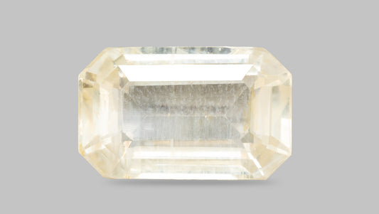 Natural Yellow Sapphire 5.71 Carats / 6.27 Ratti