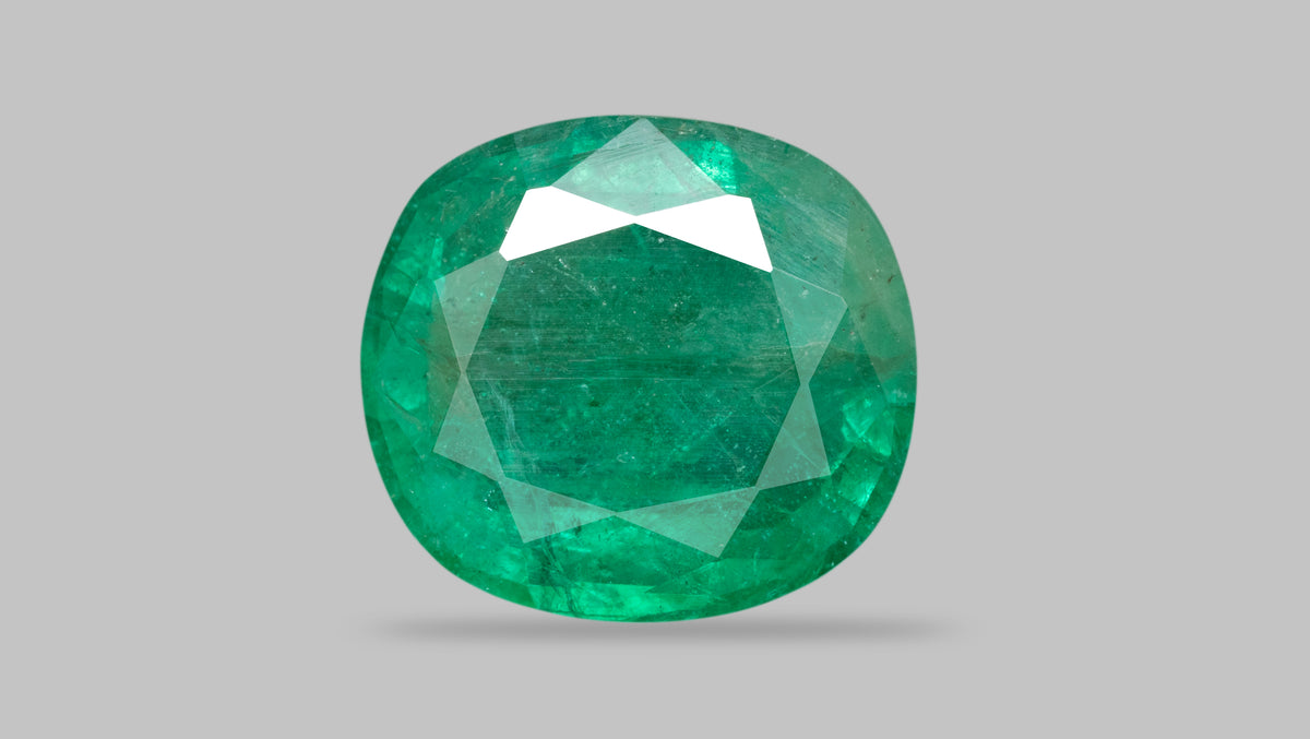 Zambian Emerald (Panna) 2.62 Carats / 2.88 Ratti