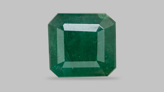 Zambian Emerald (Panna) 4.65 Carats / 5.11 Ratti