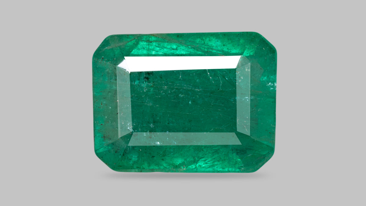 Zambian Emerald (Panna) 2.18 Carats / 2.4 Ratti