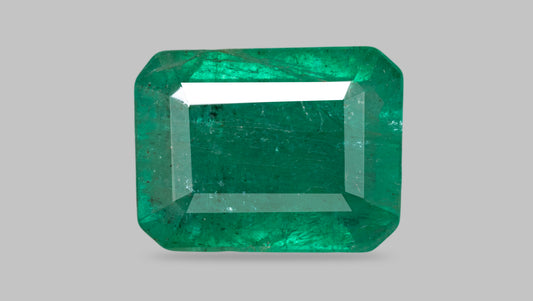 Zambian Emerald (Panna) 2.18 Carats / 2.4 Ratti