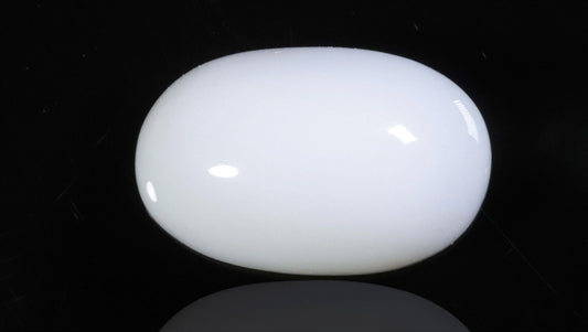 Natural White Coral 6.11 Carats / 6.71 Ratti