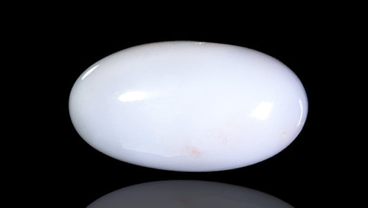 Natural White Coral 5.74 Carats / 6.31 Ratti