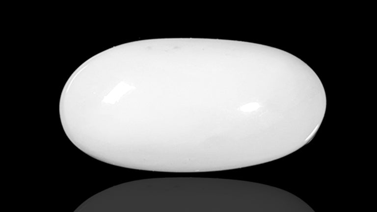 Natural White Coral 6.84 Carats / 7.52 Ratti