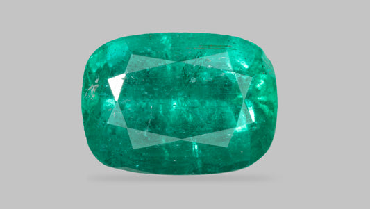 Zambian Emerald (Panna) 4.48 Carats / 4.92 Ratti