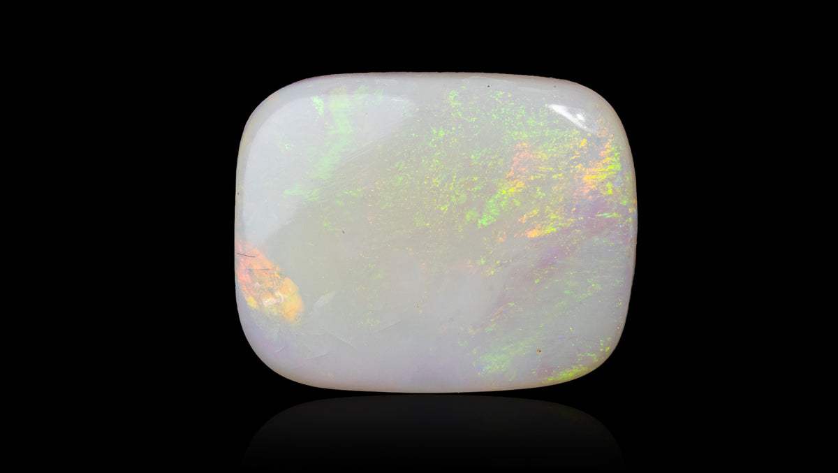 White Opal With Fire 10.80 Carats / 11.87 Ratti