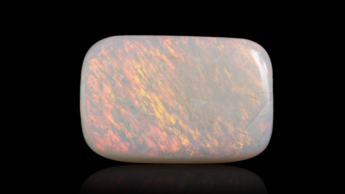 White Opal With Fire 10.53 Carats / 11.57 Ratti