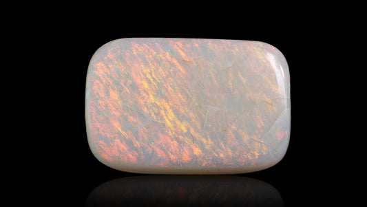 White Opal With Fire 10.53 Carats / 11.57 Ratti