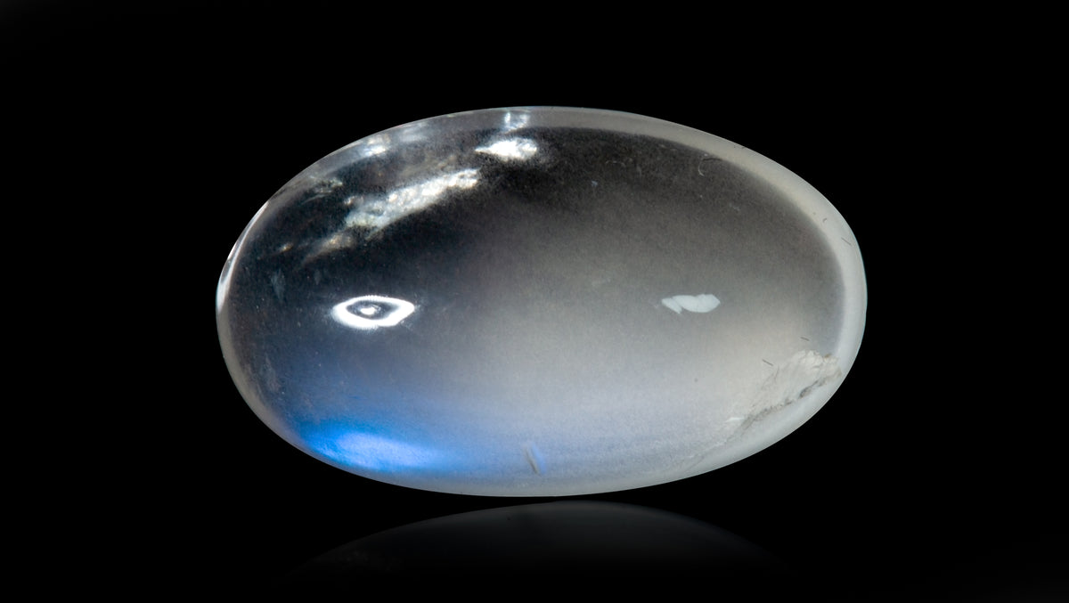 NATURAL MOONSTONE 9.28 CARATS / 10.2 Ratti