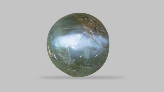 Cat's Eye (Lehsuniya) 2.97 Carats / 3.26 Ratti