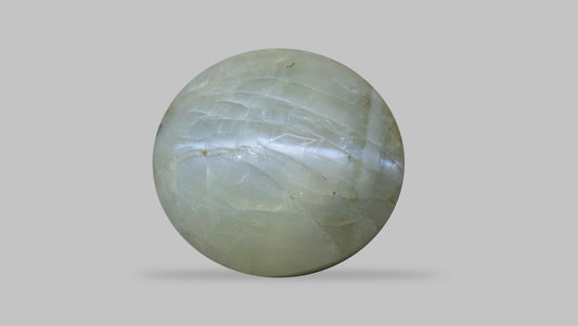 Cat's Eye (Lehsuniya) 4.50 Carats / 4.95 Ratti