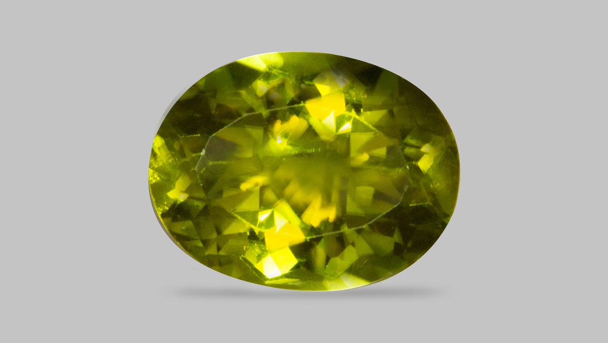 Natural Peridot 5.99 Carats / 6.58 Ratti