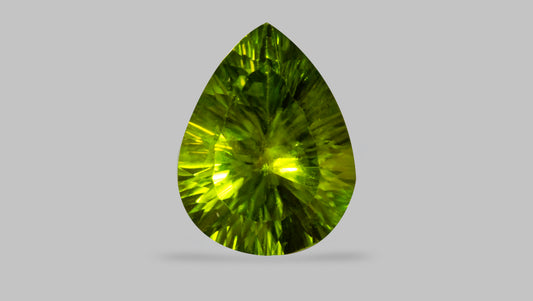 Natural Peridot 7.29 Carats / 8.01 Ratti