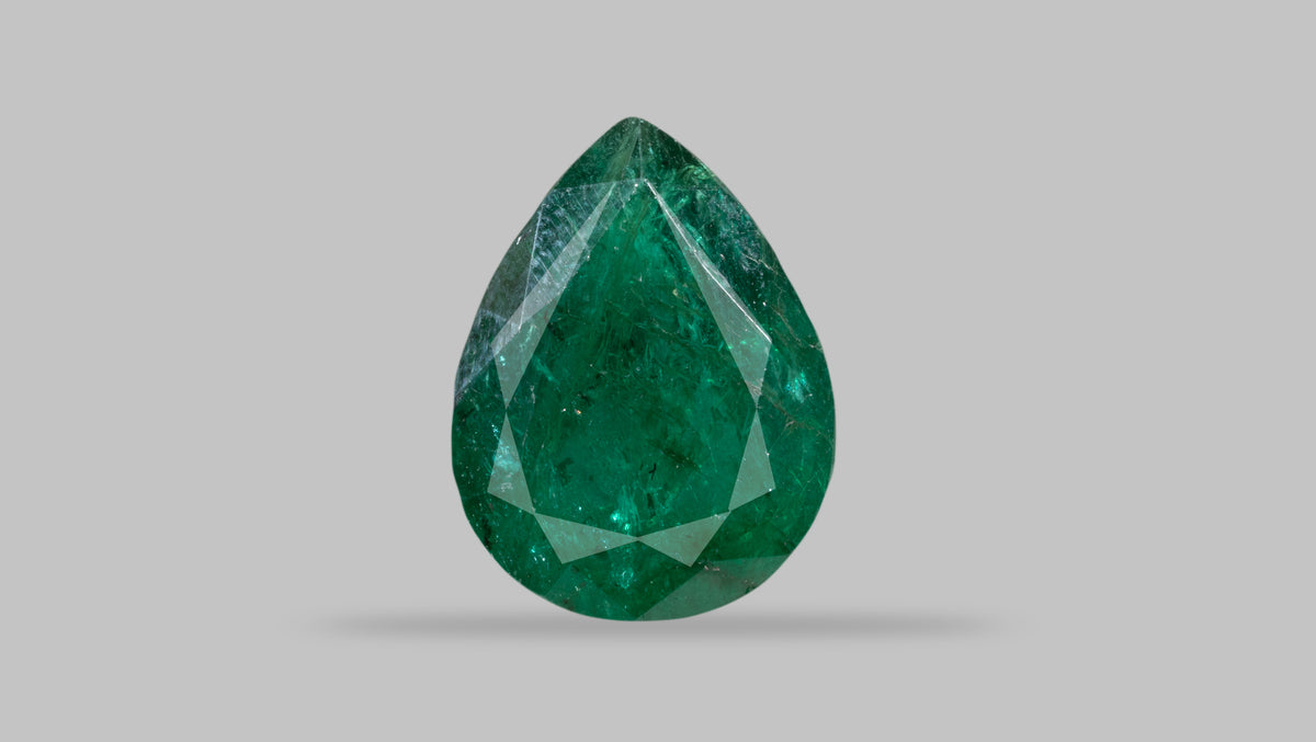 Zambian Emerald (Panna) 6.04 Carats / 6.64 Ratti