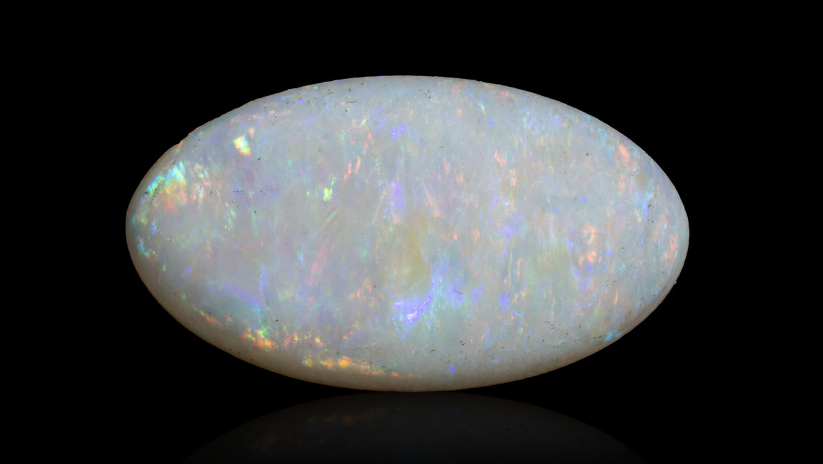 White Opal With Fire 4.88 Carats / 5.36 Ratti
