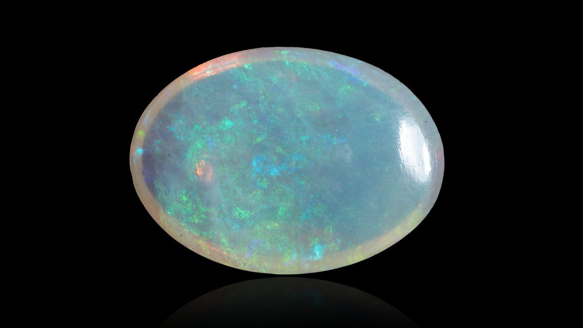 White Opal With Fire 3.74 Carats / 4.11 Ratti