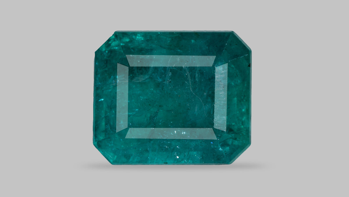Zambian Emerald (Panna) 6.98 Carats / 7.67 Ratti