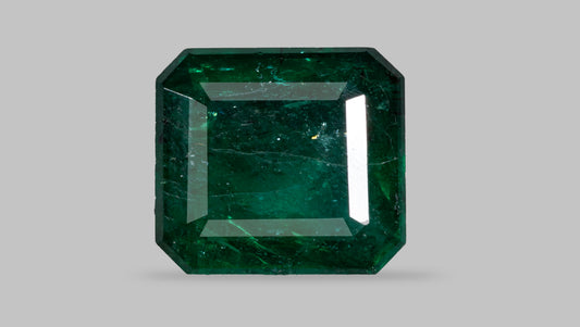 Zambian Emerald (Panna) 4.73 Carats / 5.2 Ratti
