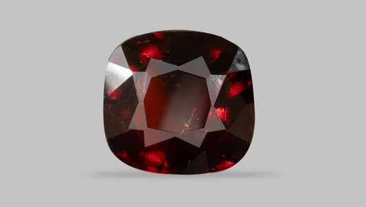 Sri-Lankan Hessonite (Gomed) 8.55 Carats / 9.4 Ratti