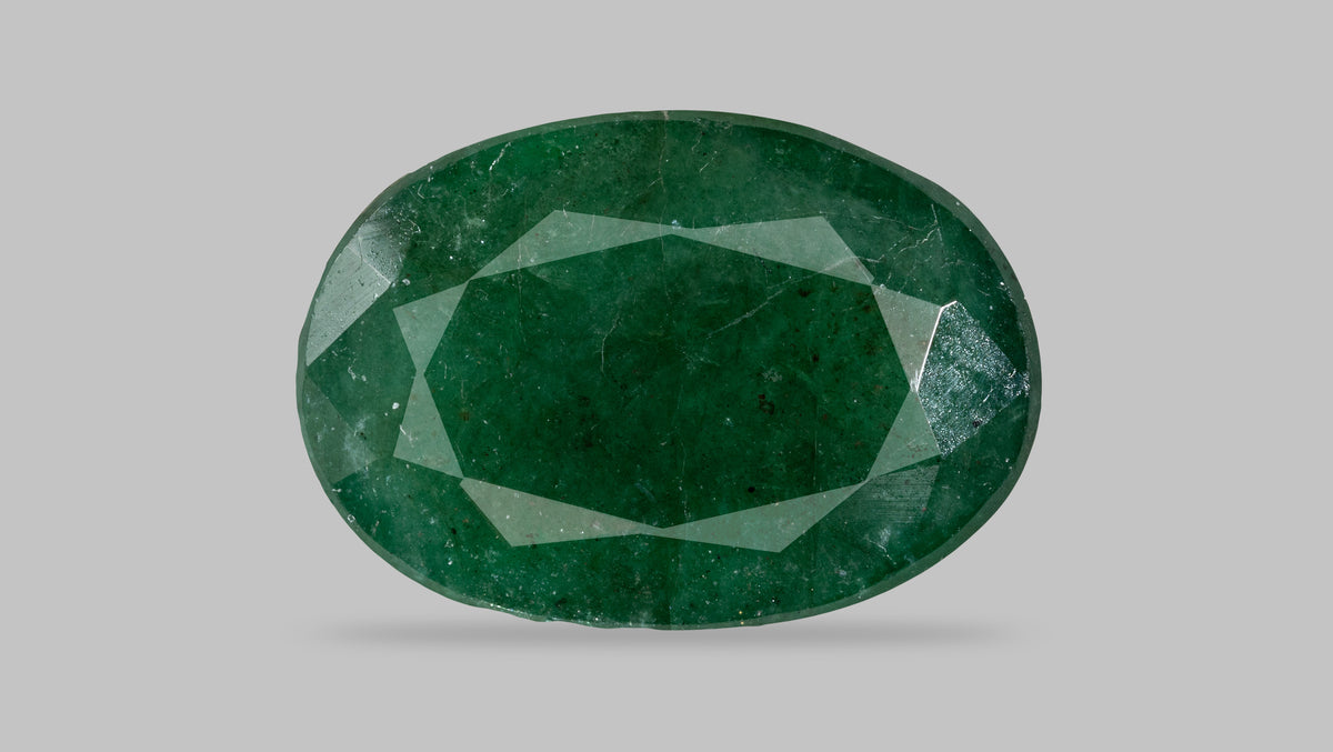 Minor Oil Zambian Emerald 4.07 Carats / 4.47 Ratti
