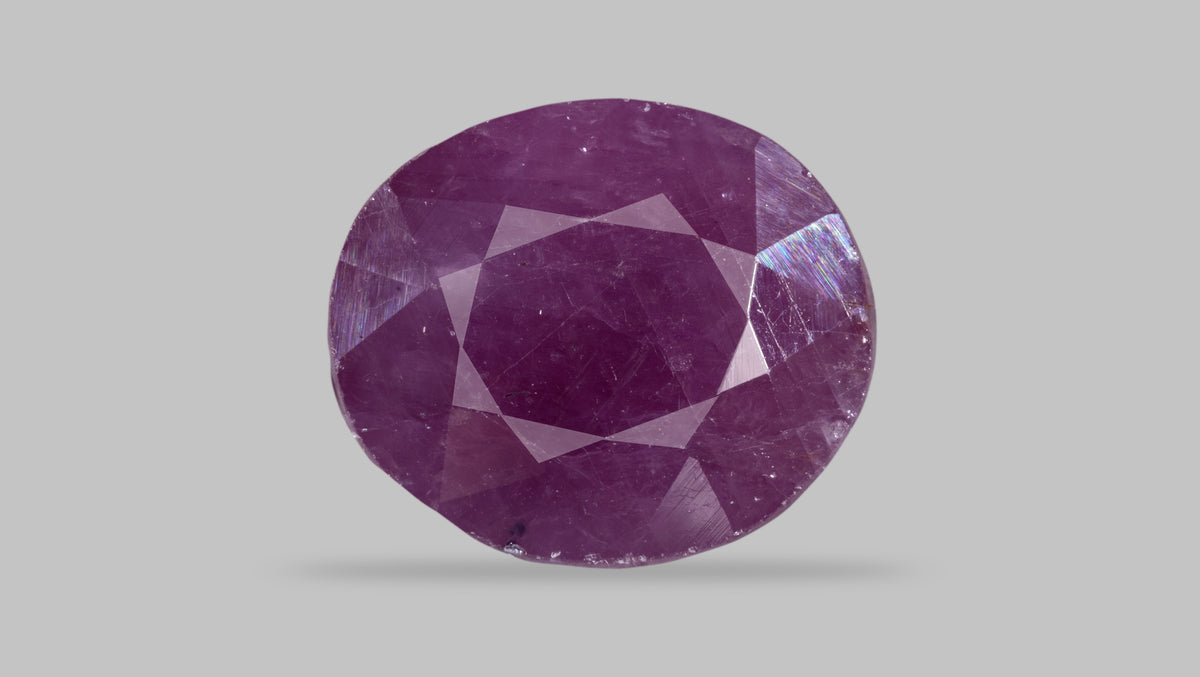 African Ruby (Manik) 7.03 Carats / 7.73 Ratti