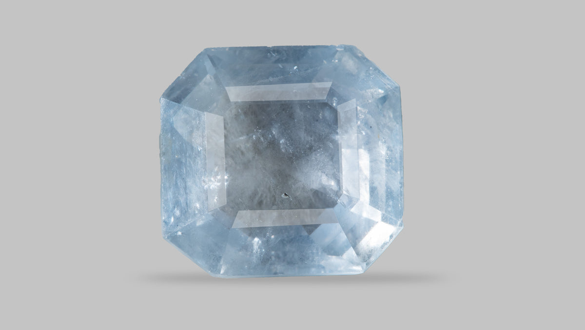 Natural Blue Sapphire 7.45 Carats / 8.19 Ratti