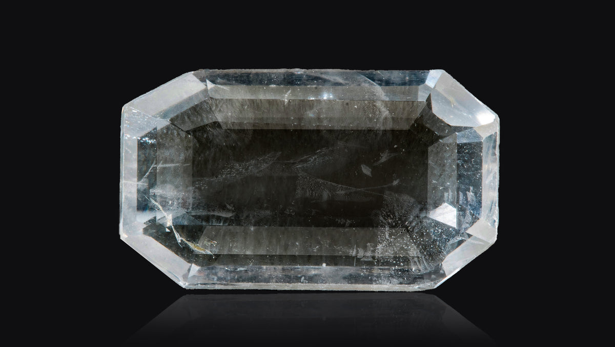 Natural White Sapphire 5.66 Carats / 6.22 Ratti