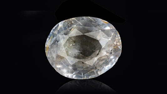 Natural White Sapphire 6.43 Carats / 7.07 Ratti