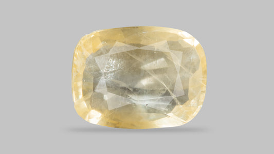 Natural Yellow Sapphire 3.58 Carats / 3.93 Ratti