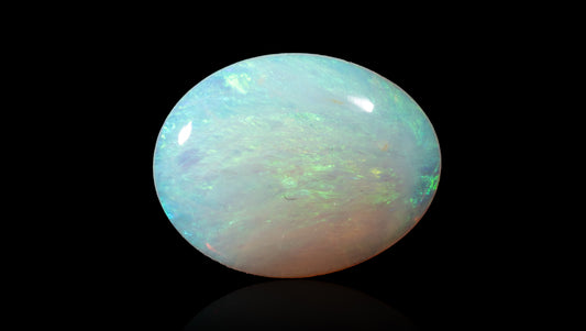 White Opal With Fire 3.08 Carats / 3.38 Ratti
