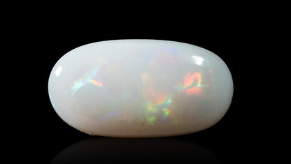White Opal With Fire 2.76 Carats / 3.03 Ratti