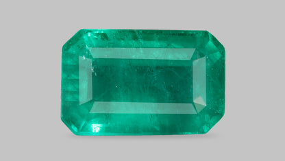 Minor Oil Zambian Emerald 2.17 Carats / 2.38 Ratti
