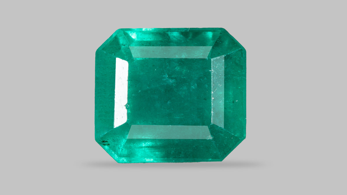 Zambian Emerald (Panna) 2.22 Carats / 2.44 Ratti