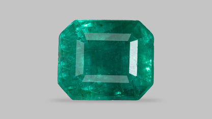 Zambian Emerald (Panna) 1.96 Carats / 2.15 Ratti