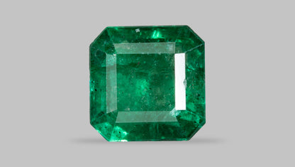 Zambian Emerald (Panna) 2.32 Carats / 2.55 Ratti