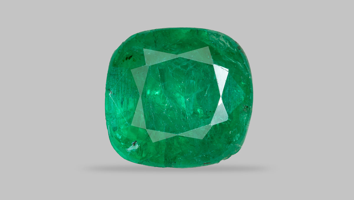 Zambian Emerald (Panna) 2.30 Carats / 2.53 Ratti