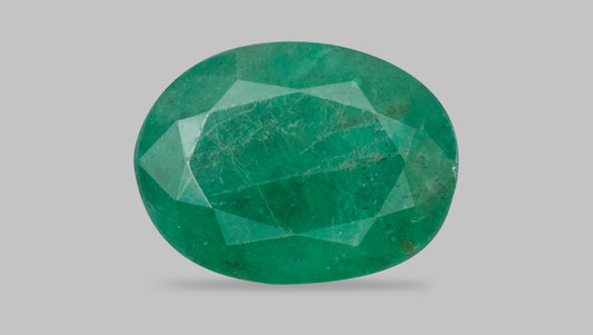 Zambian Emerald (Panna) 4.66 Carats / 5.12 Ratti
