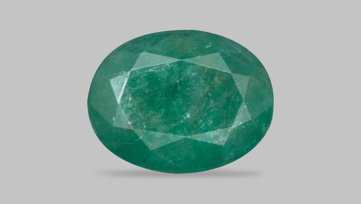 Zambian Emerald (Panna) 3.83 Carats / 4.21 Ratti