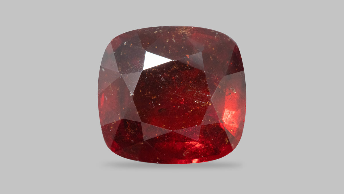 Sri-Lankan Hessonite (Gomed) 12.84 Carats / 14.11 Ratti