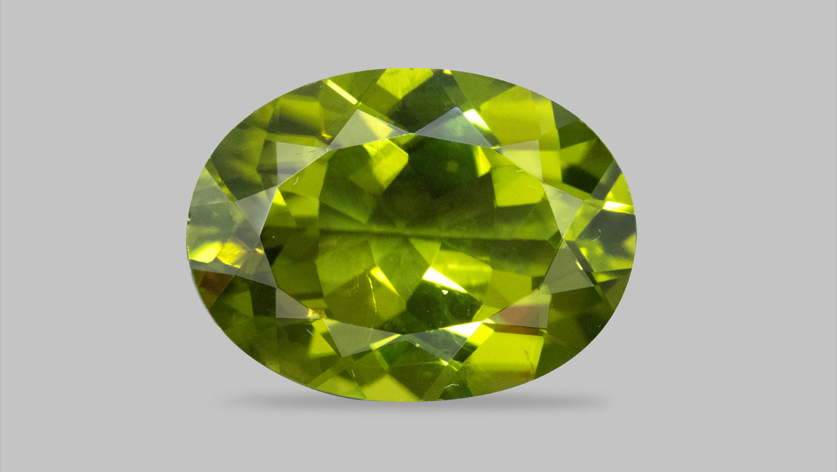 Natural Peridot 5.84 Carats / 6.42 Ratti