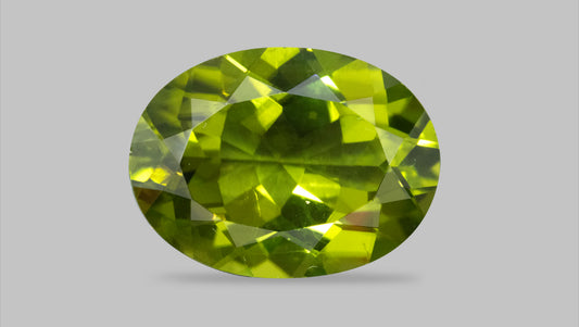 Natural Peridot 5.84 Carats / 6.42 Ratti