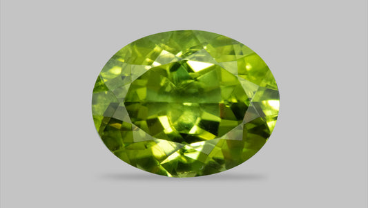 Natural Peridot 6.27 Carats / 6.89 Ratti